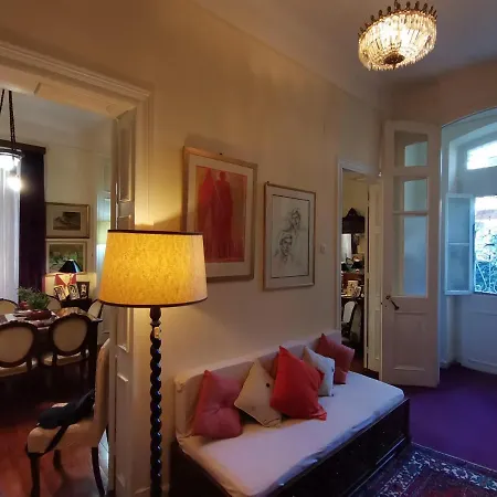Apartment Central Garden Villa